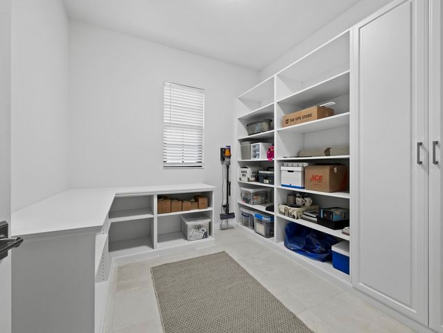 3525 FOUNDERS CLUB DRIVE, Sarasota, FL 34240