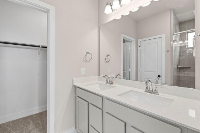 5210 Getty Lane, Iowa Colony, TX 77583