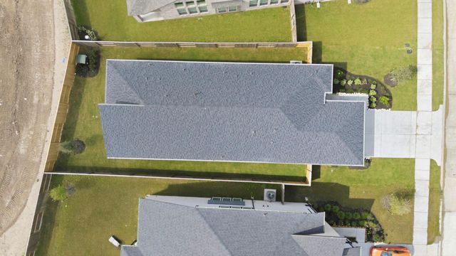 5210 Getty Lane, Iowa Colony, TX 77583