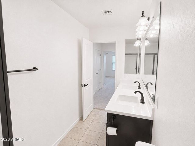 1131 E BINNER Drive, Chandler, AZ 85225