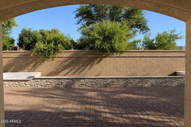 1131 E BINNER Drive, Chandler, AZ 85225