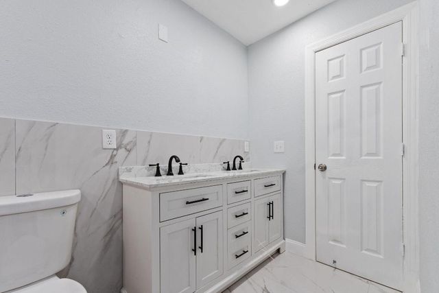 2075 7th Court SW, Vero Beach, FL 32962