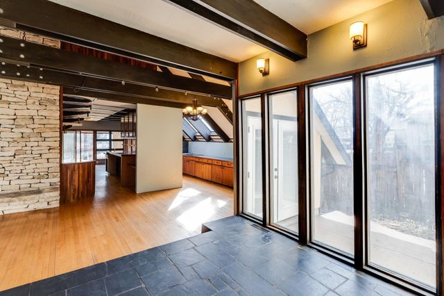 1947 E Marion Rd, Wichita, KS 67216