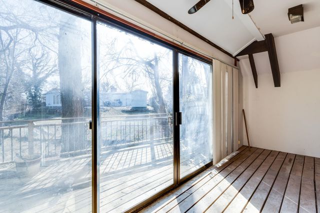 1947 E Marion Rd, Wichita, KS 67216