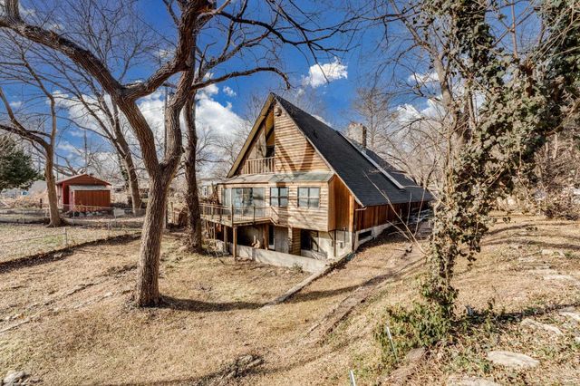 1947 E Marion Rd, Wichita, KS 67216