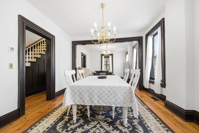 53 Irvine Park, Saint Paul, MN 55102