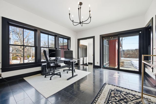 53 Irvine Park, Saint Paul, MN 55102