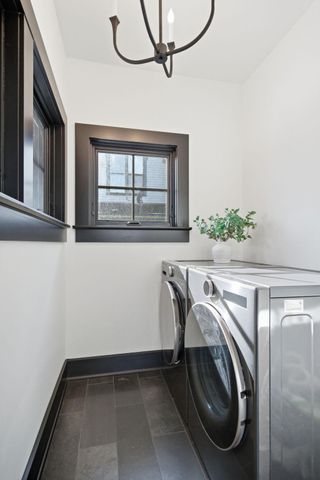 53 Irvine Park, Saint Paul, MN 55102