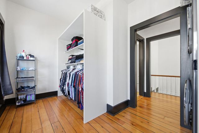 53 Irvine Park, Saint Paul, MN 55102