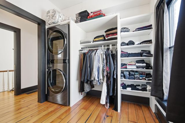 53 Irvine Park, Saint Paul, MN 55102