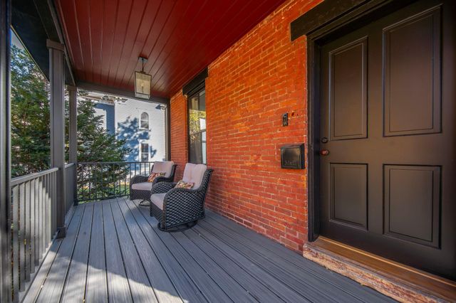 53 Irvine Park, Saint Paul, MN 55102