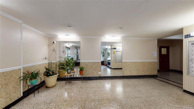 33-46 92nd Street 3M, Jackson Heights, NY 11372