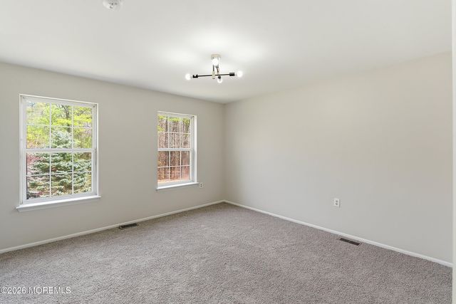 565 Buttonwood Drive, Jackson, NJ 08527