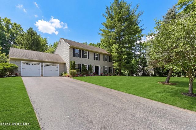 565 Buttonwood Drive, Jackson, NJ 08527