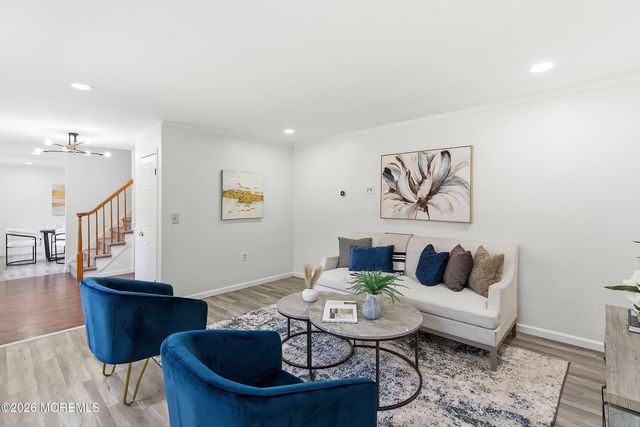 565 Buttonwood Drive, Jackson, NJ 08527