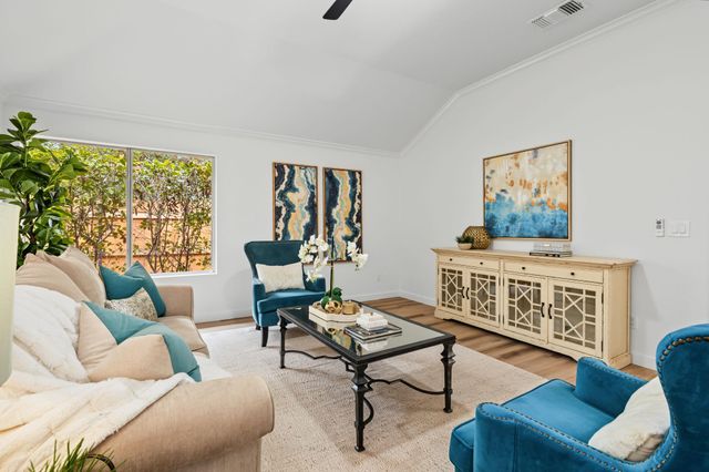 3105 Sesbania DR, Austin, TX 78748