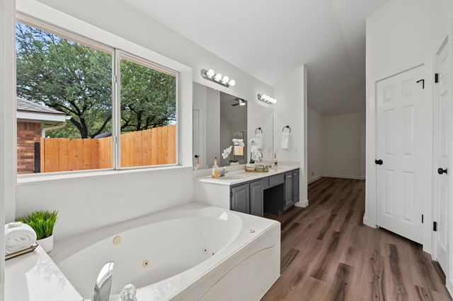 3105 Sesbania DR, Austin, TX 78748