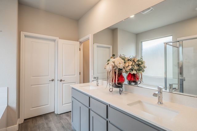 1404 Fremont Trail, Cleburne, TX 76033