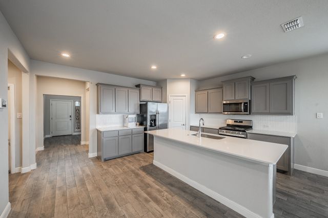 1404 Fremont Trail, Cleburne, TX 76033