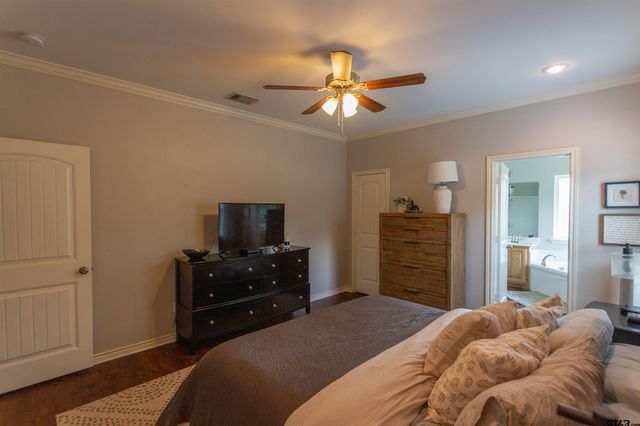 14641 Gracie Lane, Brownsboro, TX 75756