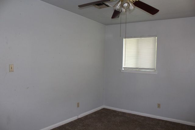 1701 Rulane Drive, Midwest City, OK 73110