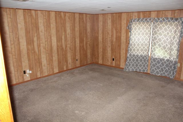 1701 Rulane Drive, Midwest City, OK 73110