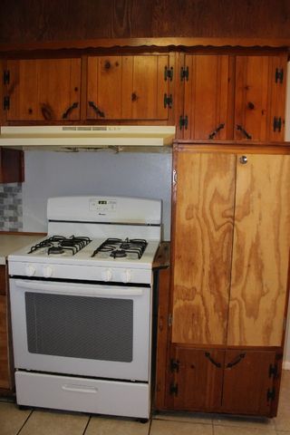 1701 Rulane Drive, Midwest City, OK 73110
