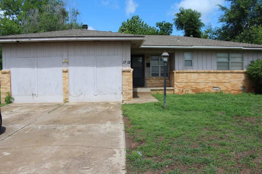 1701 Rulane Drive, Midwest City, OK 73110