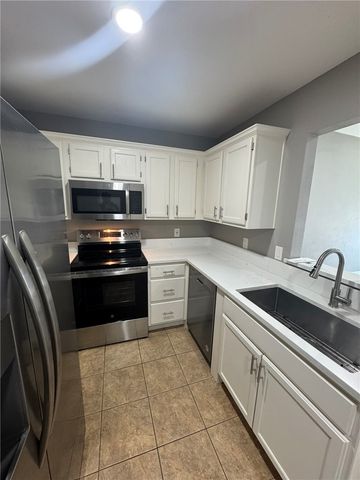 2729 Lenox Court, Springdale, AR 72764
