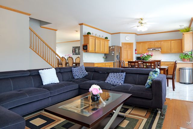 2212 Caton Ridge Drive, Plainfield, IL 60586
