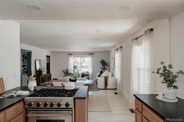 4876 S Lincoln Street, Englewood, CO 80113