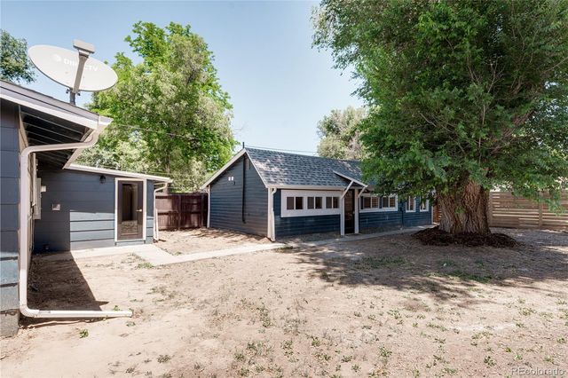 4876 S Lincoln Street, Englewood, CO 80113