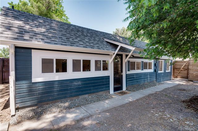 4876 S Lincoln Street, Englewood, CO 80113