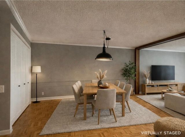 6650 Vernon Avenue S 112, Edina, MN 55436