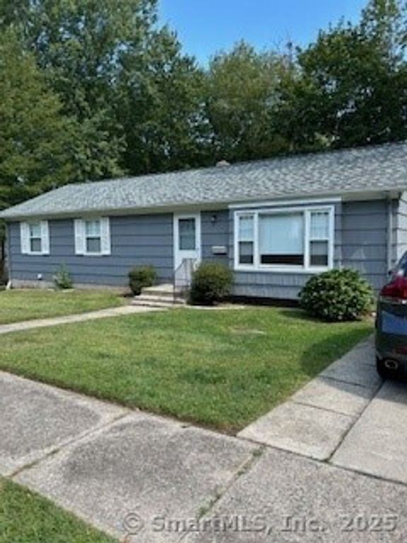 109 Parker Avenue East, West Haven, CT 06516