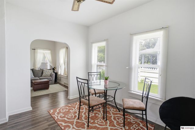 3621 V Street, Omaha, NE 68107