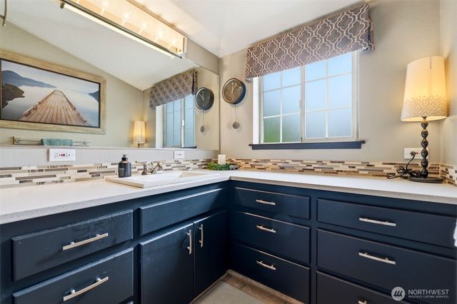 4202 N 27th Street, Tacoma, WA 98407