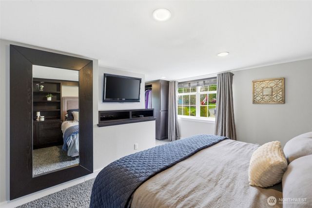 4202 N 27th Street, Tacoma, WA 98407