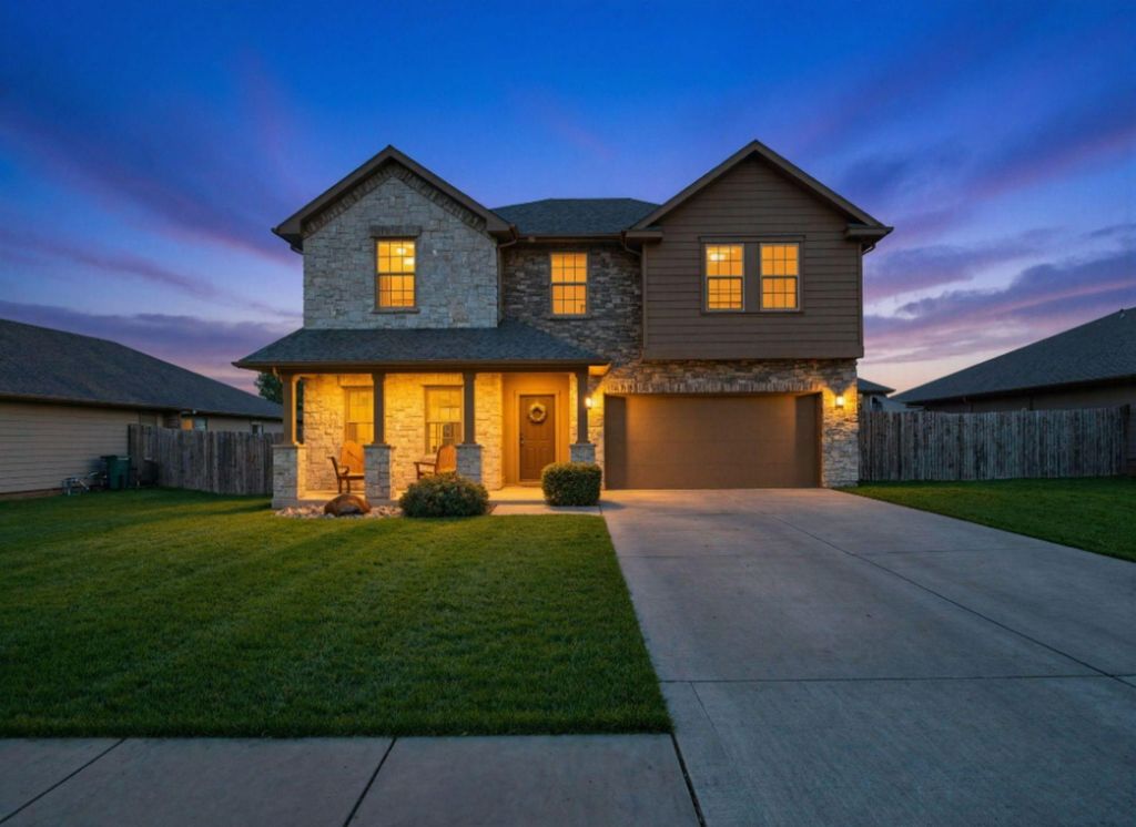 209 Anderson ST, Hutto, TX 78634