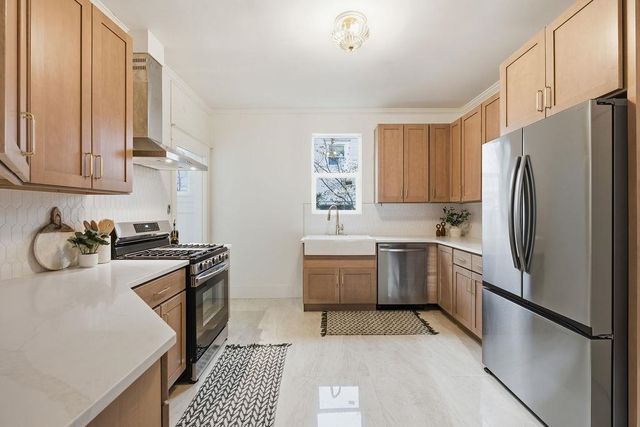 2114 S Grand Blvd, Spokane, WA 99203