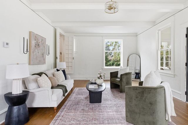 2114 S Grand Blvd, Spokane, WA 99203