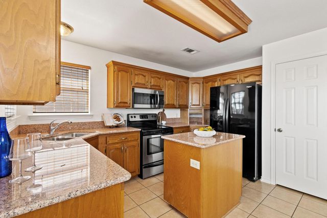 623 Madison Place, Sherman, TX 75092