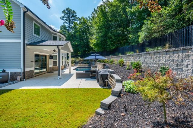 500 Taymack Farm Court, Woodstock, GA 30188
