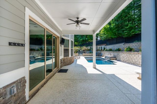 500 Taymack Farm Court, Woodstock, GA 30188