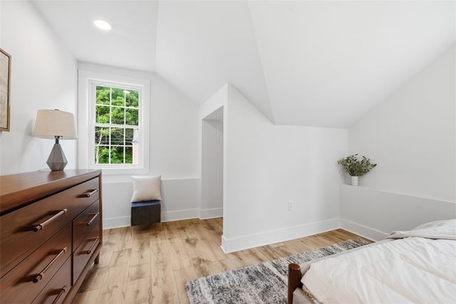 4978 S Pioneer Road, Hampton, PA 15044