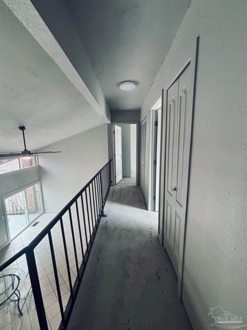 4733 Huron Dr, Pensacola, FL 32507