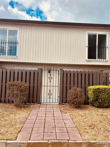 4733 Huron Dr, Pensacola, FL 32507