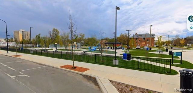 3350 Lawrence Street, Detroit, MI 48206