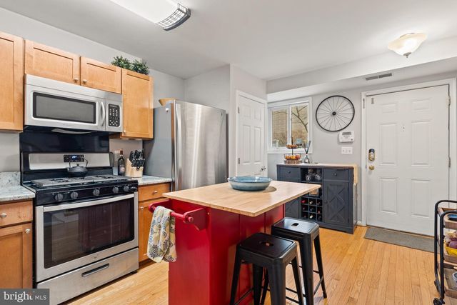 1469-B N VAN DORN ST, Alexandria, VA 22304