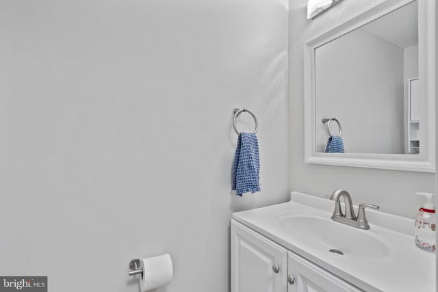 1469-B N VAN DORN ST, Alexandria, VA 22304